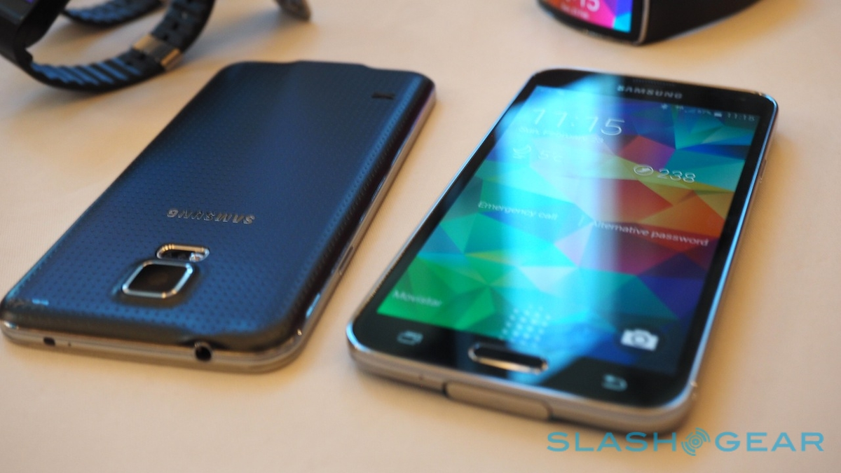 Samsung Galaxy S5 : capteur d'empreintes, résistant à l'eau et capable de filmer en 4K