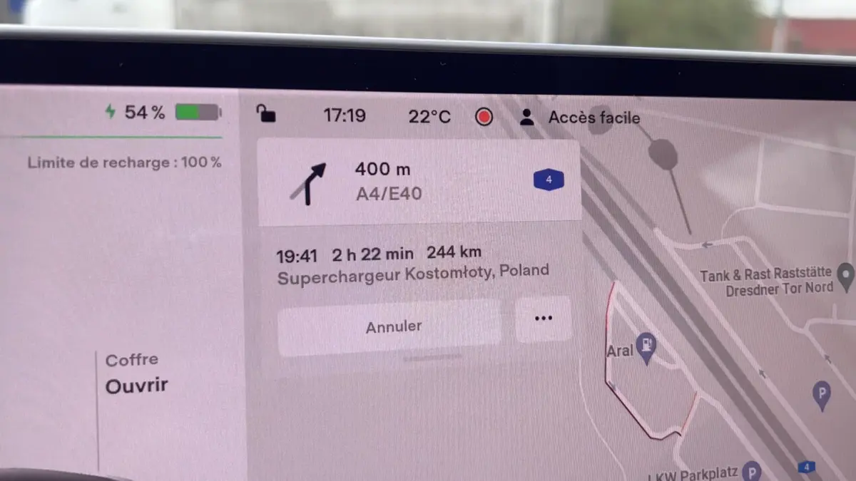 Essai Tesla Model 3 Grande Autonomie jusqu'en Pologne !