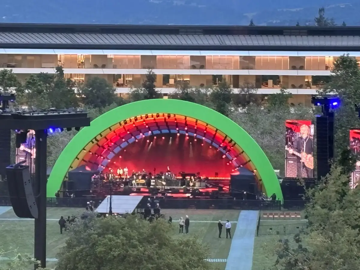 Apple Park Paul McCartney