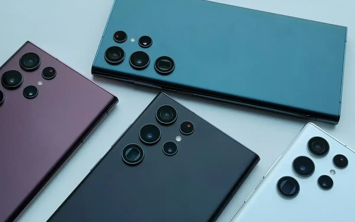 Samsung Galaxy S26 : une fuite massive dévoile les caractéristiques de la gamme 2026