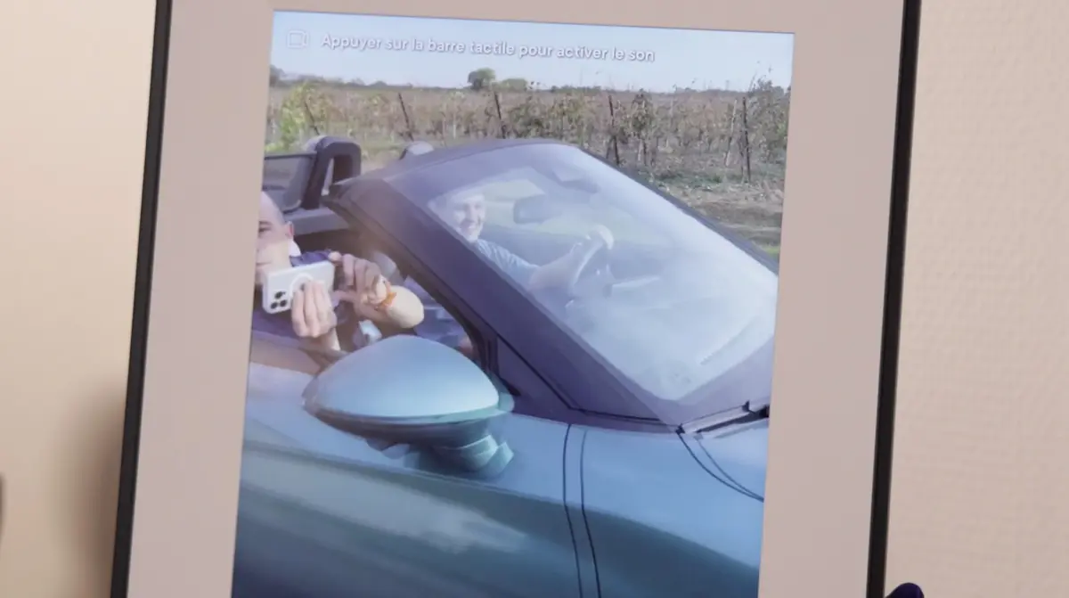 Test Aura Aspen et Walden&nbsp;: des cadres photo compatibles iCloud et LivePhoto&nbsp;!