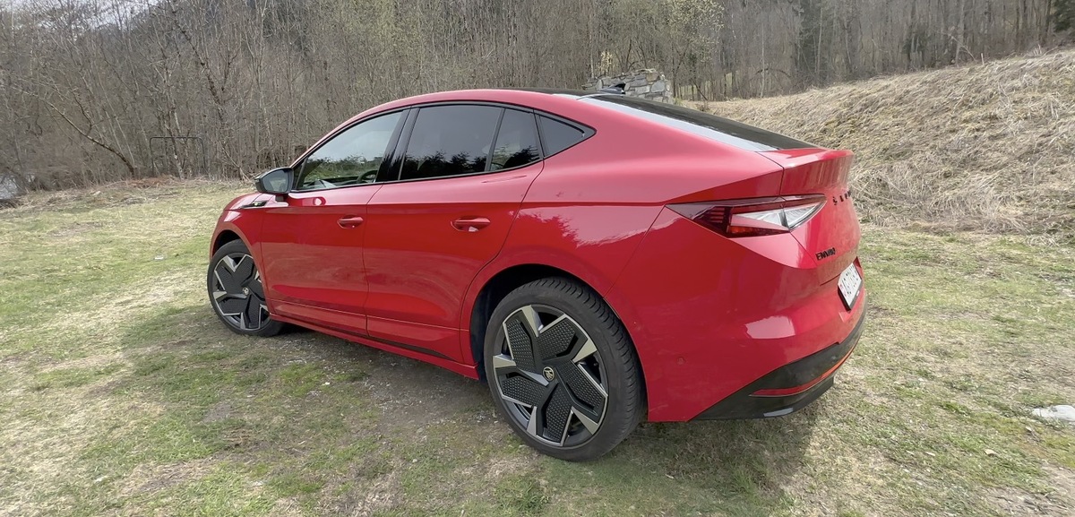 Comparatif : Skoda Enyaq Coupé RS iV ou Tesla Model Y ?