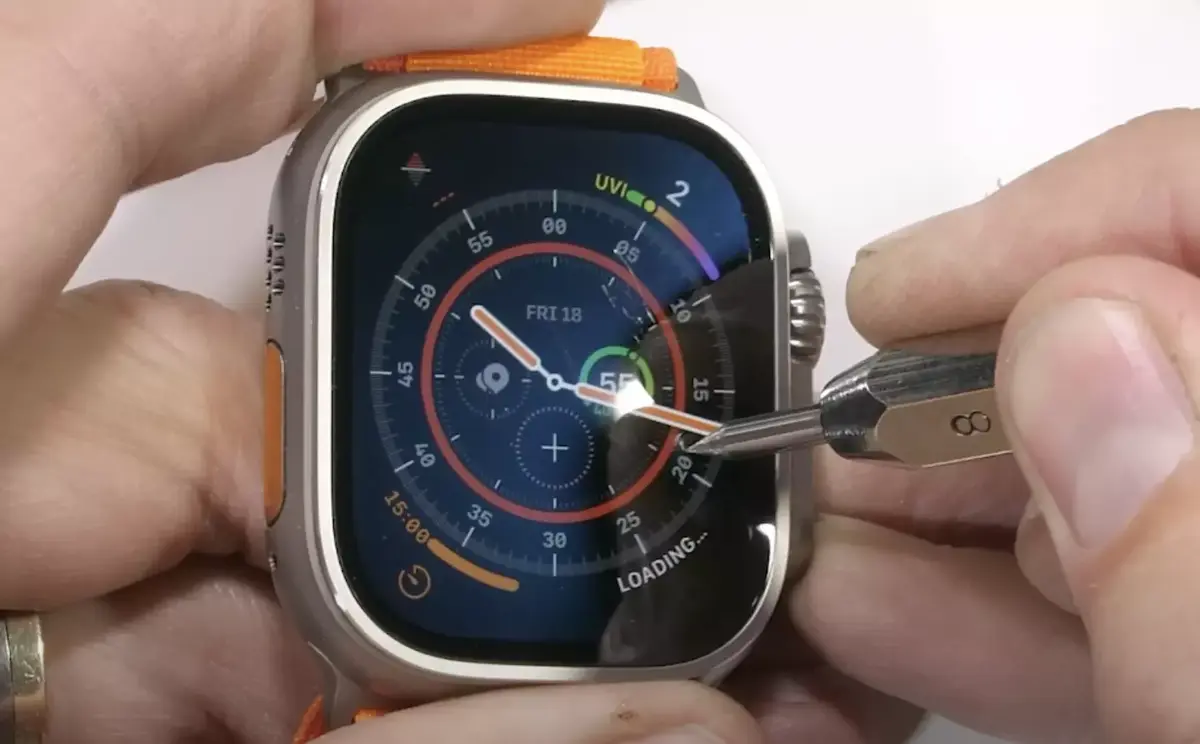 Apple Watch Ultra vs Garmin Fenix 7 : laquelle a le verre saphir le plus résistant ?