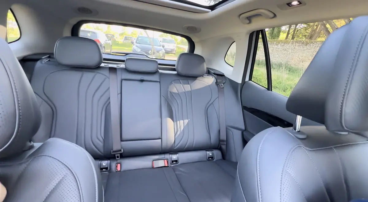 Essai Geely E5&nbsp;: une bonne le&ccedil;on de "premium" &agrave; Volkswagen et Stellantis&nbsp;!