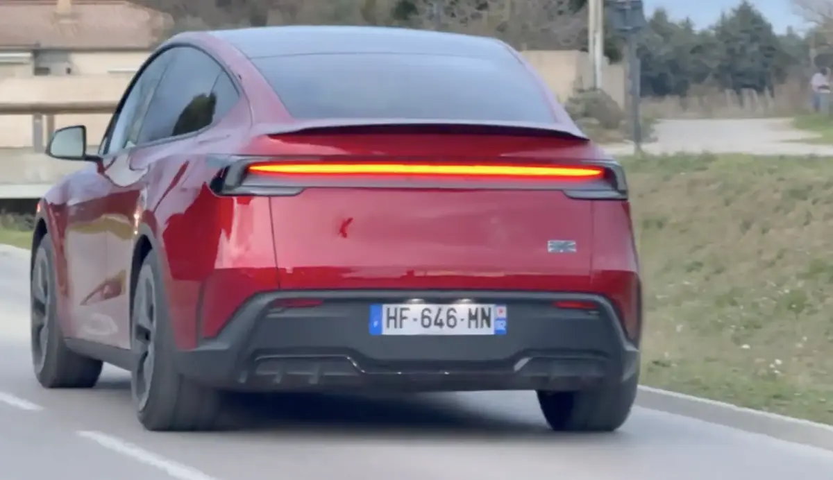 Audi SQ6 ou Model Y Performance&nbsp;? On les compare&nbsp;(en vid&eacute;o)&nbsp;!