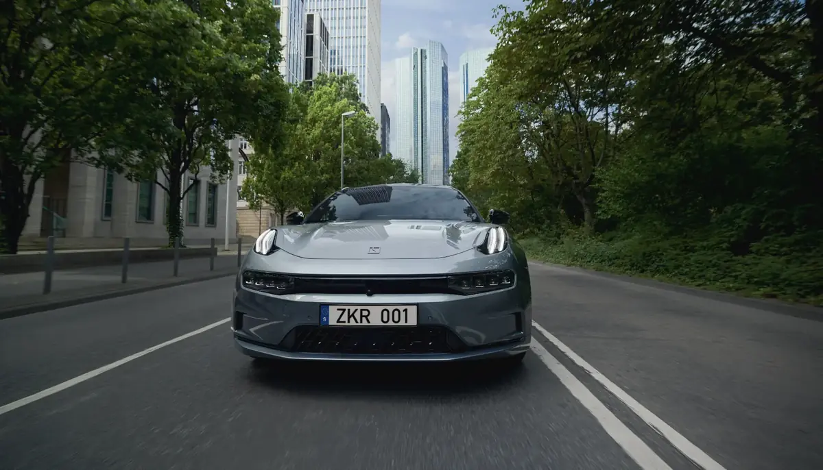 On essaie toutes les Zeekr, la marque chinoise de luxe qui d&eacute;barque en France&nbsp;!