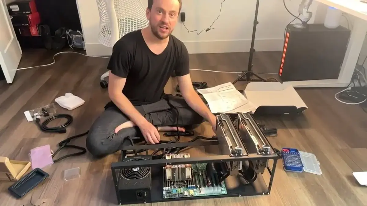 Comment un hacker, qui a humili&eacute; Apple, Sony et Elon Musk, fait trembler Nvidia