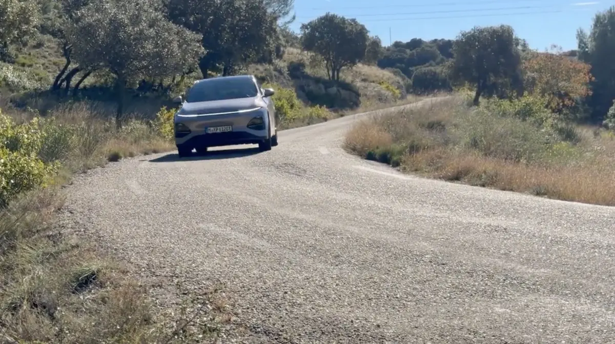 Essai XPeng G6 2026&nbsp;: il ATOMISE Tesla sur la vitesse de charge, mais le reste&nbsp;?