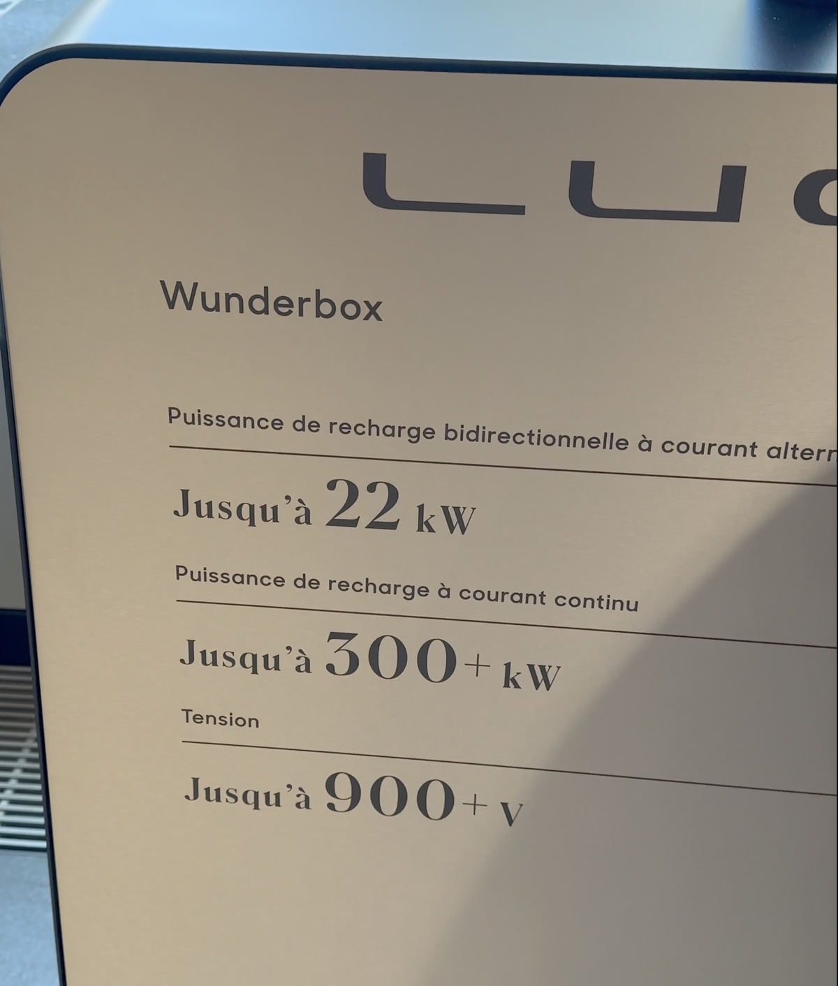 Coup d'oeil sur la Lucid Air (vidéo à Genève) concurrente de la Tesla Model S