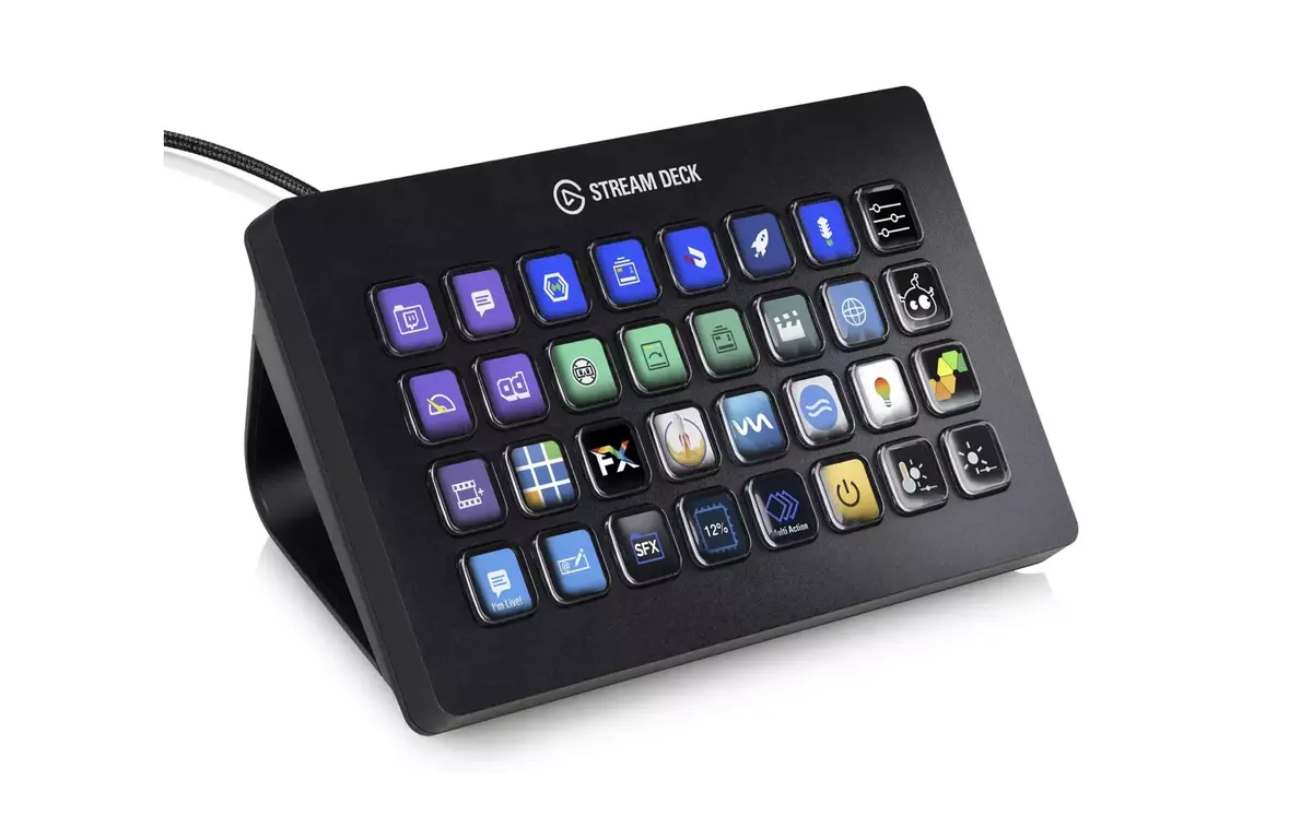 Le Stream Deck d'Elgato dès 64€ (-15€), le microphone USB-C Wave:3 à 139€ (-30€)