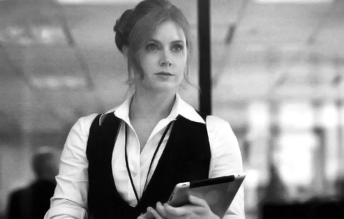 Scandale ! Lois Lane utilise un iPad au Daily Planet !