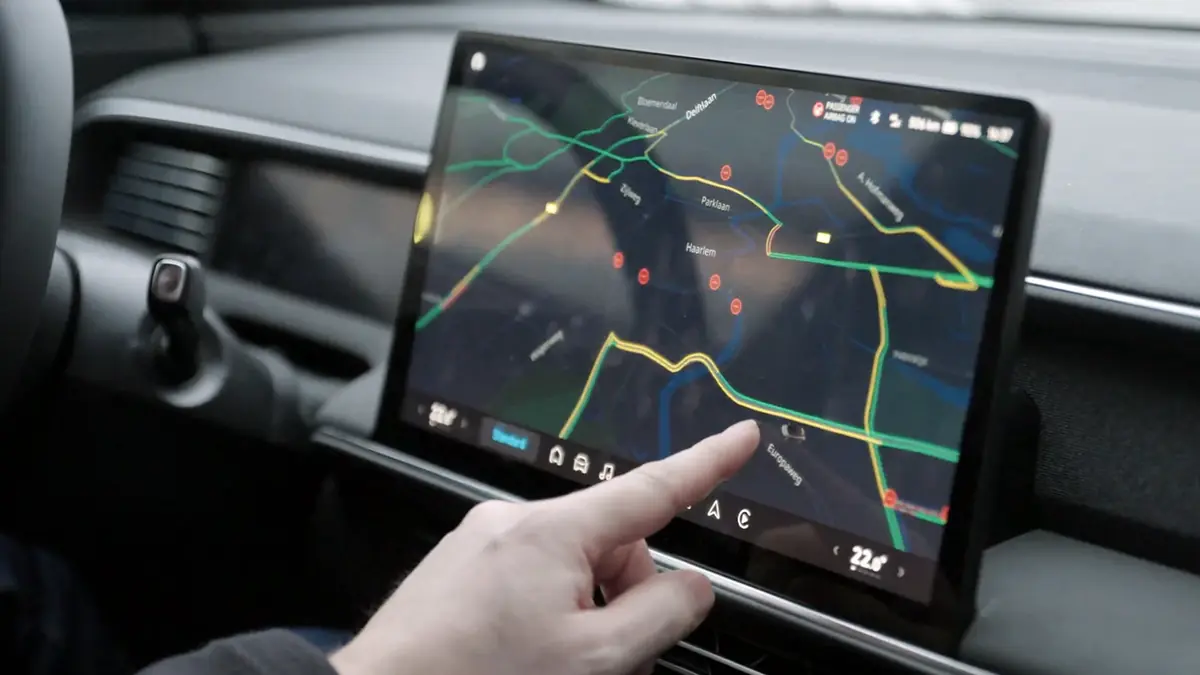 GPS auto sans &eacute;cran&nbsp;? TomTom parie sur l&rsquo;IA locale