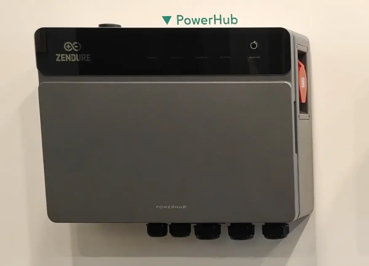 Solaire et recharge &eacute;lectrique&nbsp;: Zendure veut tout piloter avec son PowerHub, fa&ccedil;on Tesla PowerWall