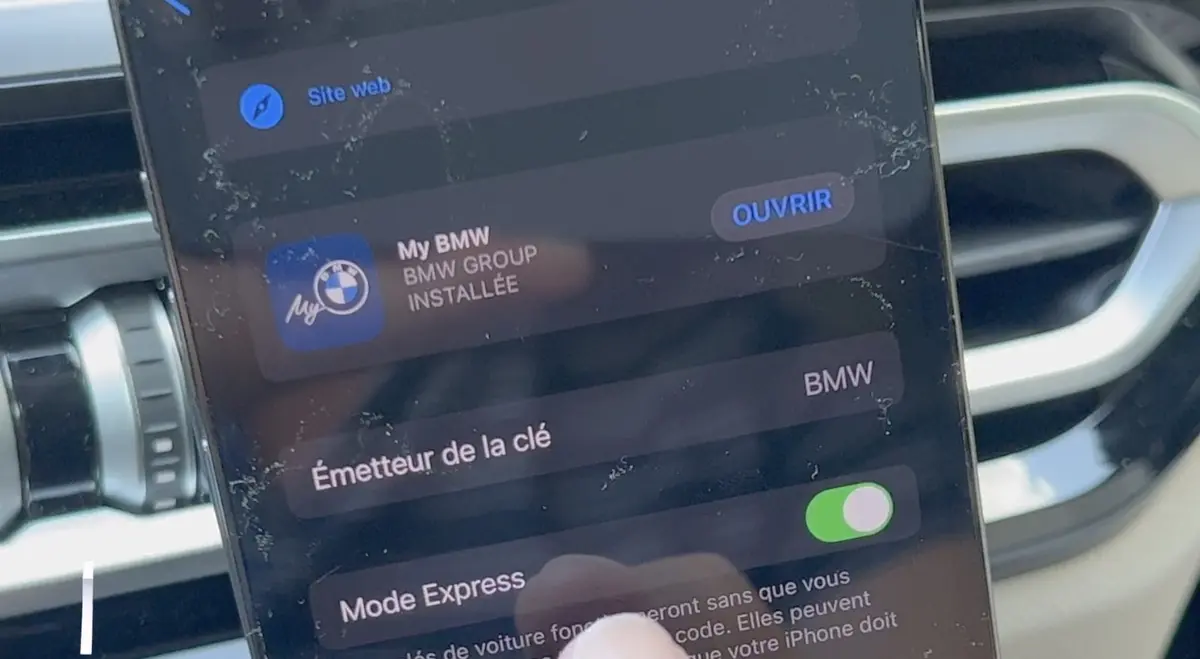 Essai BMW i4 (Partie 2) : les écrans, CarKey, l'app mobile et un intérieur léché !