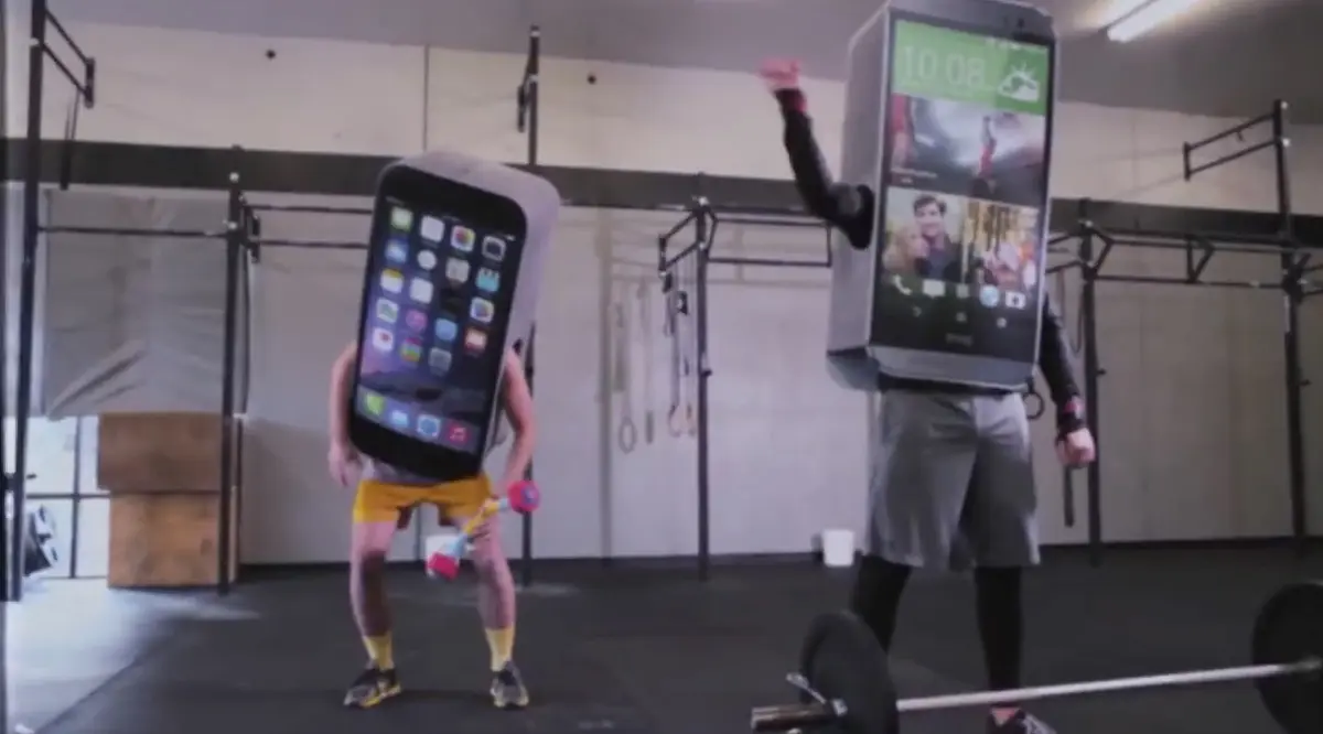 #Trollday : quand HTC clashe l'iPhone dans un clip de rap