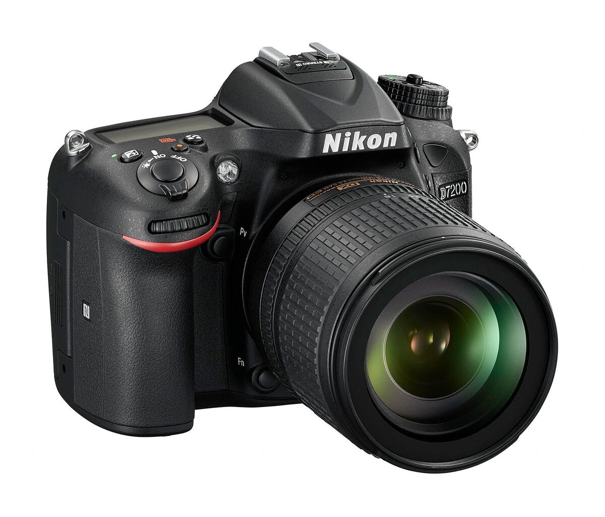 Nikon présente ses D7200 et Coolpix P900