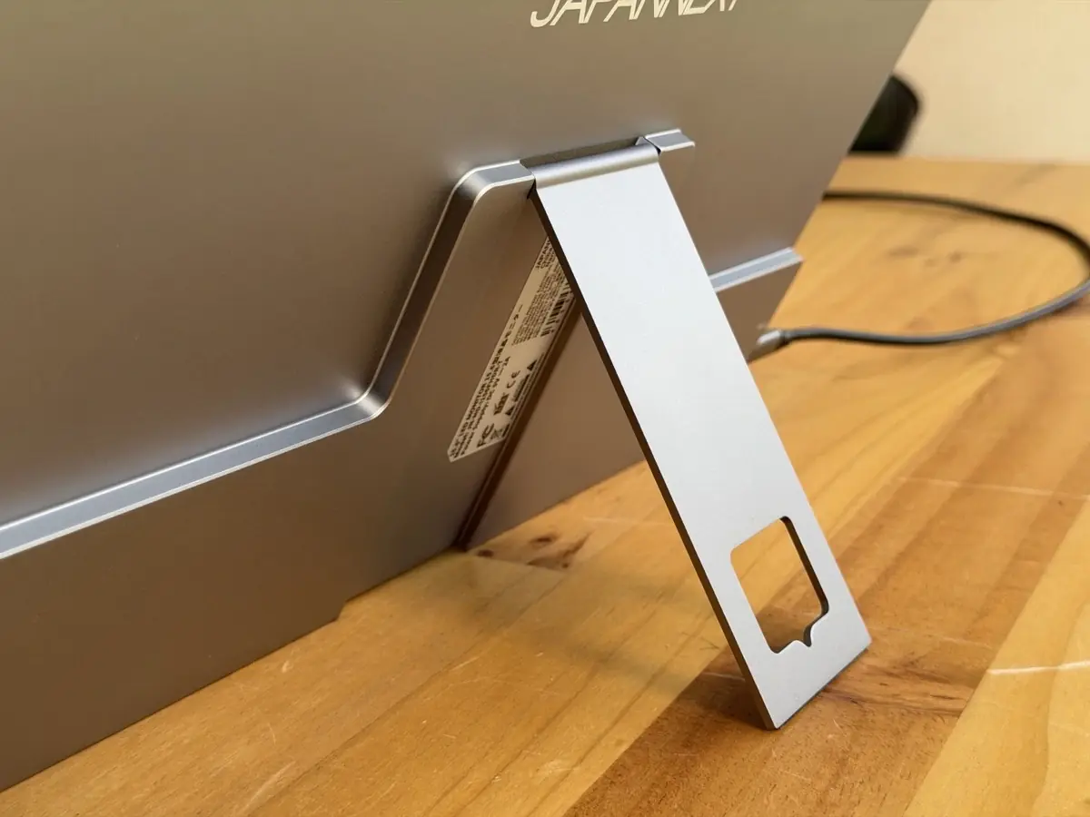 Test de l'&eacute;cran portable tactile JapanNext&nbsp;: un 15,6 pouces complet &agrave; glisser dans le sac