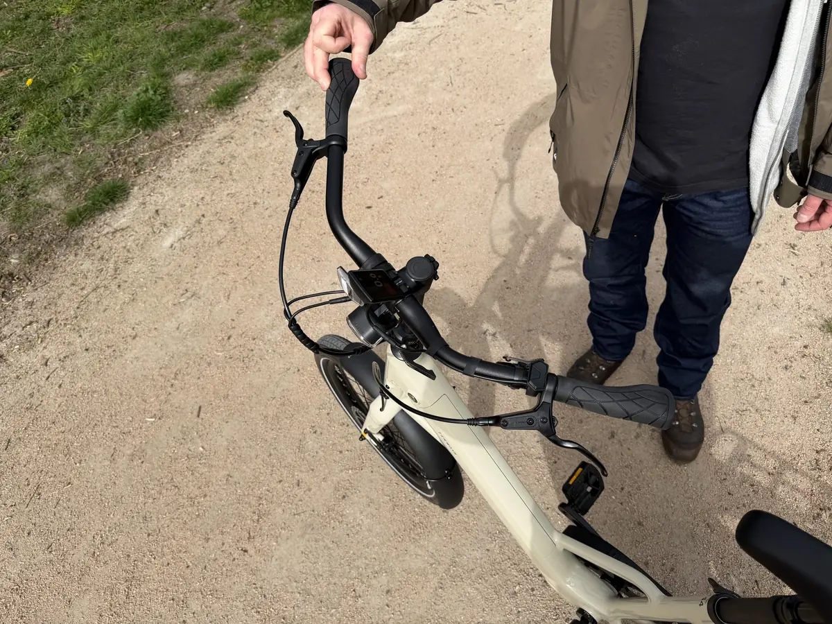 Test du Tenways CGO Compact&nbsp;: le petit v&eacute;lo discret qui sait tout faire