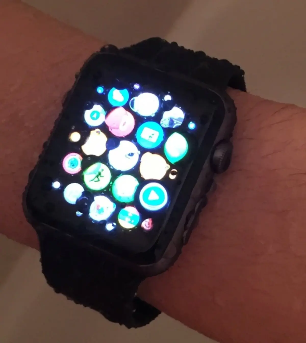 Apple Watch はシャワーを浴びる準備ができていません