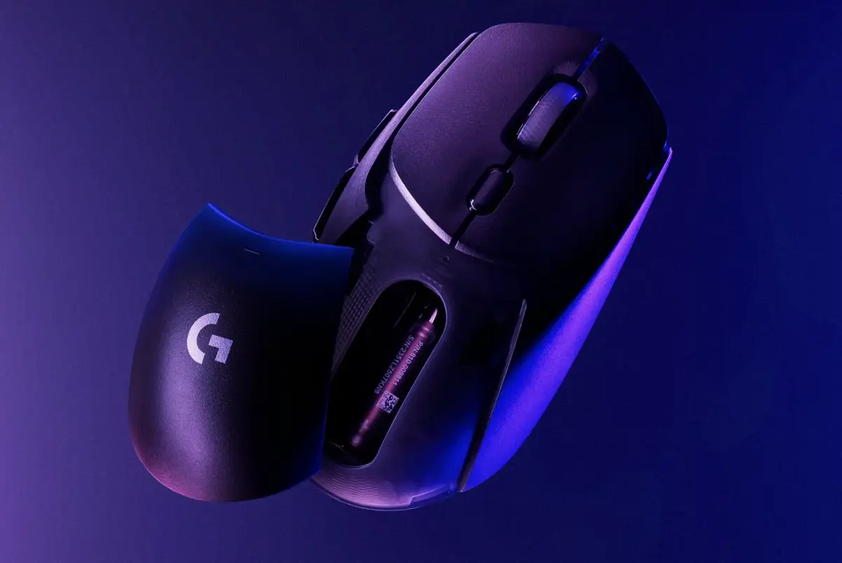 Une souris avec charge par induction à 89€ chez Logitech avec la G309