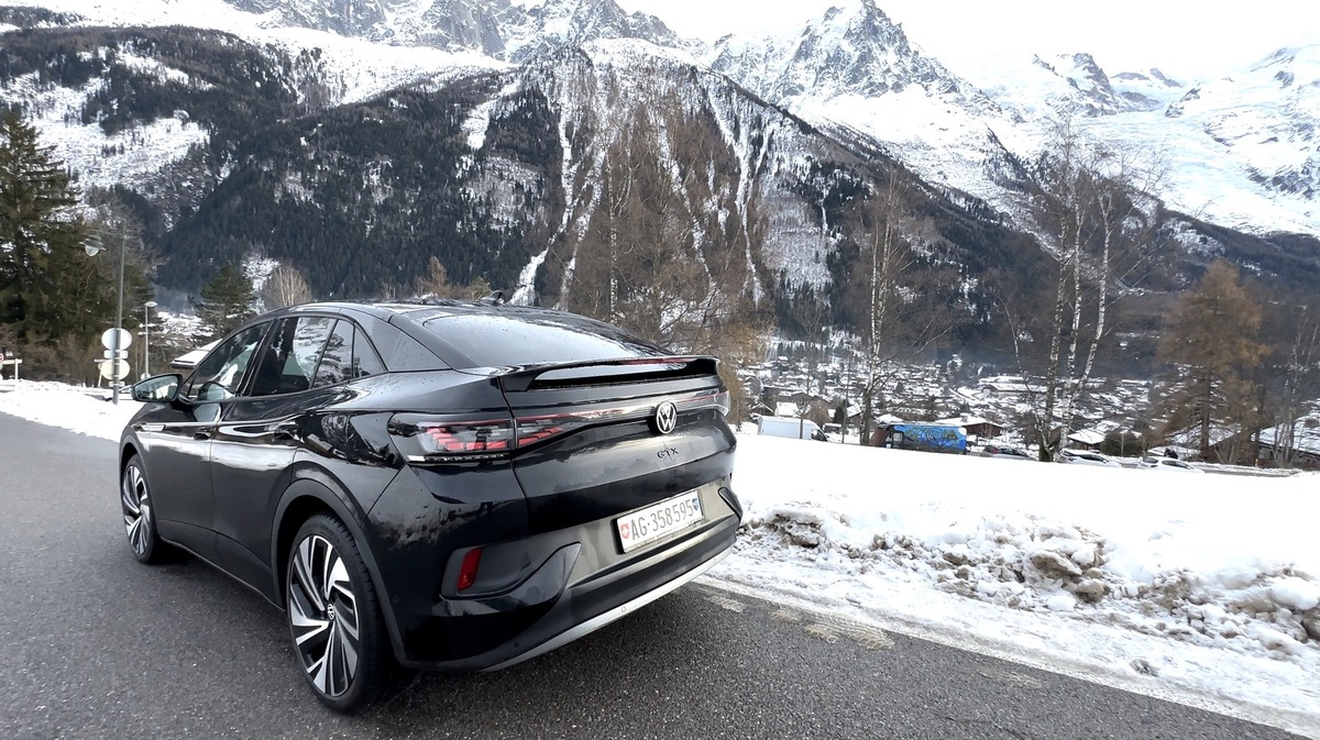 Essai Volkswagen ID.5 GTX : prix, autonomie, consos, recharge et conduite sur neige