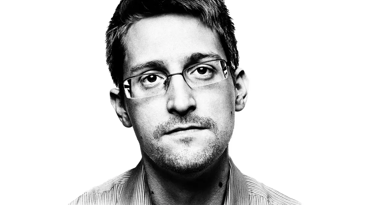 Quand Edward Snowden salue les efforts d'Apple pour la confidentialité des données