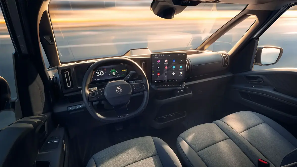 Renault Trafic &eacute;lectrique&nbsp;: 470 km d&rsquo;autonomie, recharge ultrarapide et une belle surprise&nbsp;!