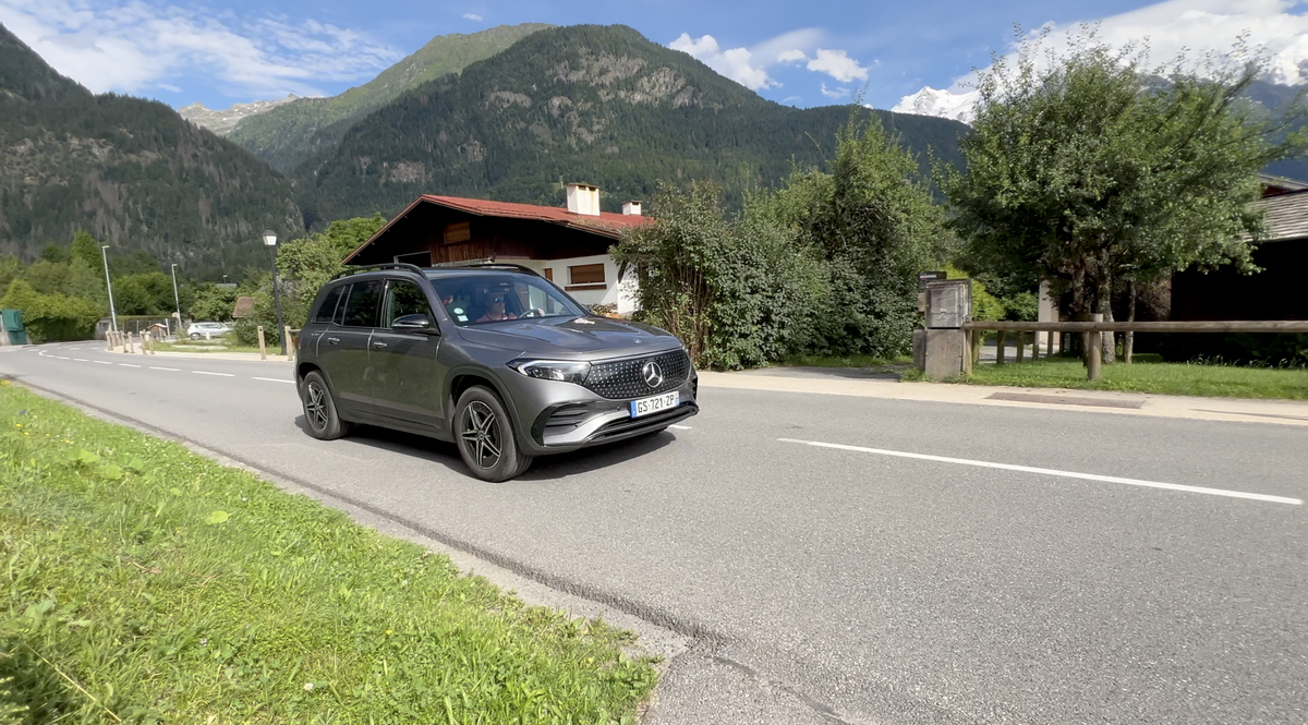 Essai Mercedes EQB 250+ : 7 places électrique à moins de 43 000€ !