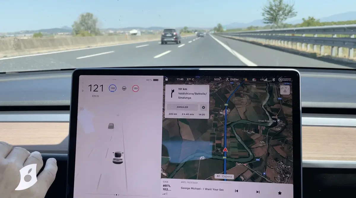 Tesla Autopilot : le pire système de conduite semi-autonome ?