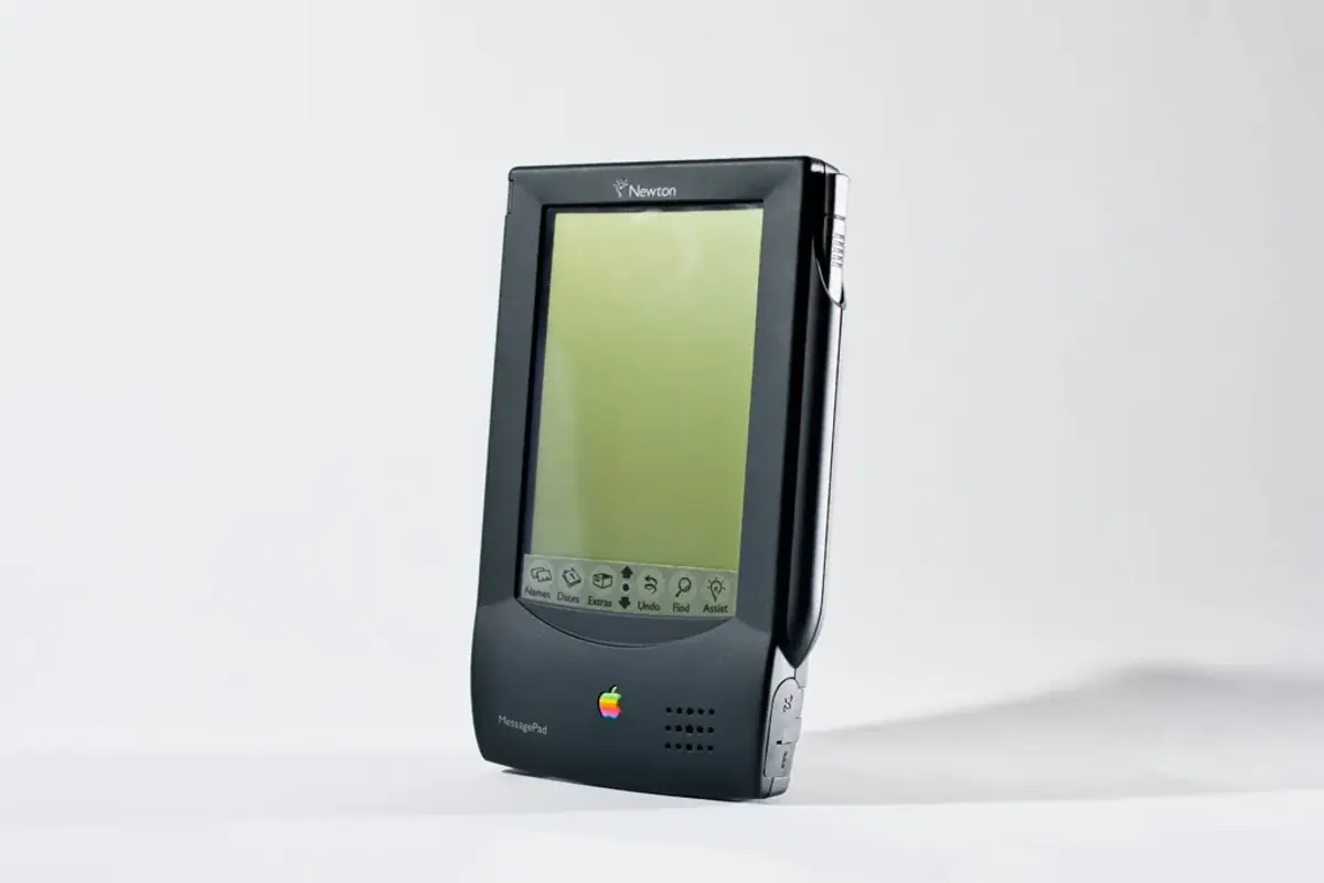 Un carnet secret du développement de l’Apple Newton mis aux enchères