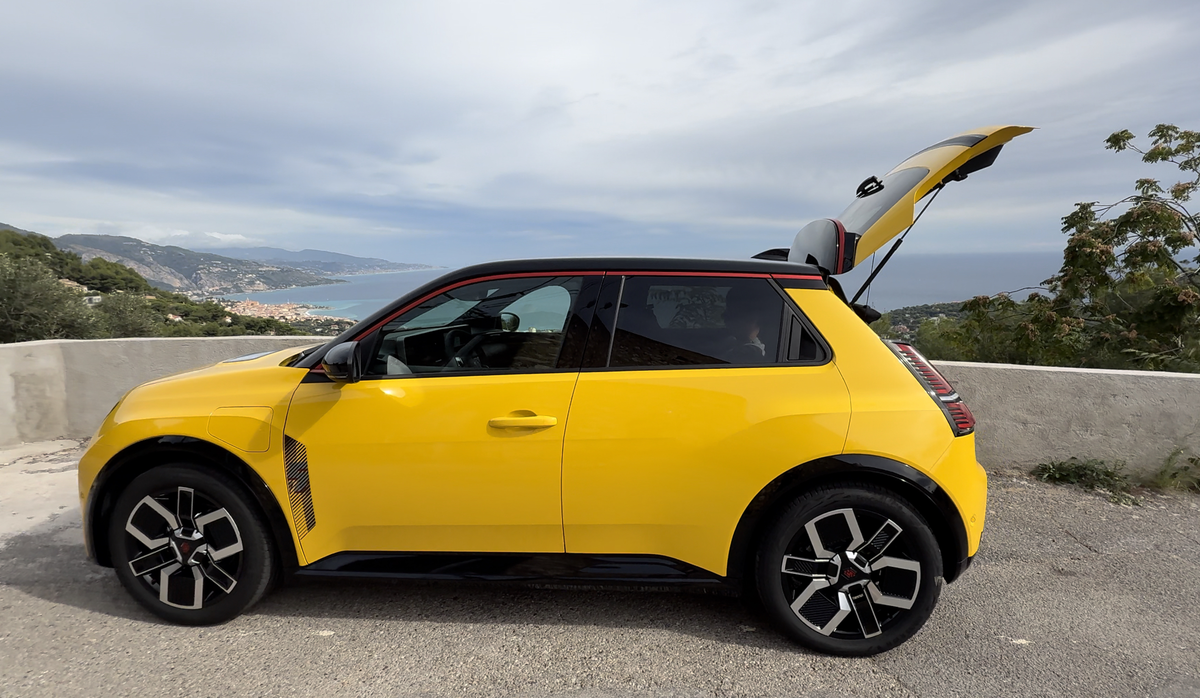 Essai Renault R5 électrique : intérieur, conduite, autonomie, conso, recharge... on vous dit tout !