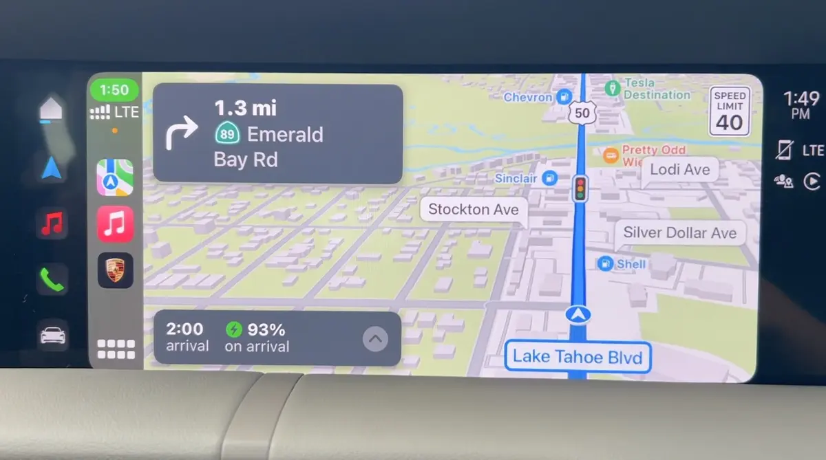 Test du planificateur d'itinéraire électrique de CarPlay chez Porsche ! (vidéo aux USA)