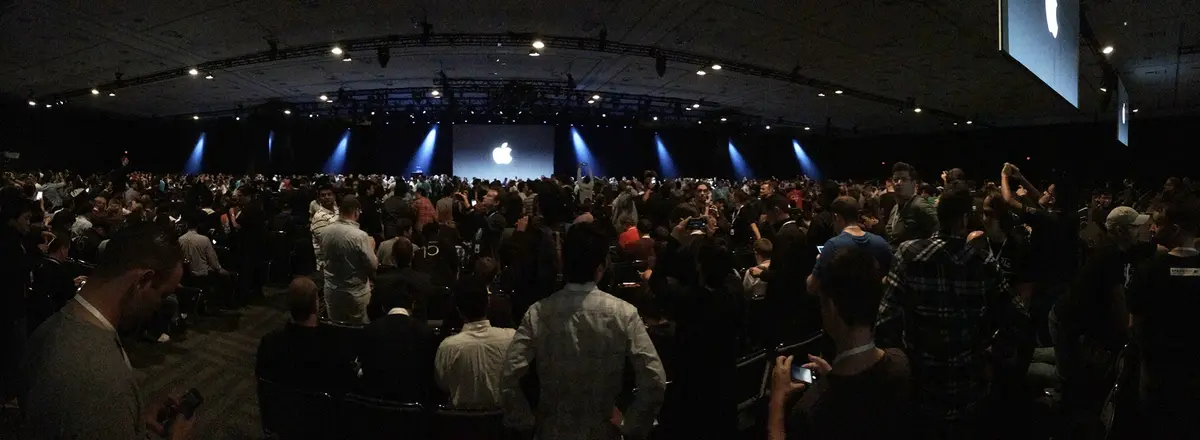 #WWDC : les développeurs entrent dans la salle ! (photos)