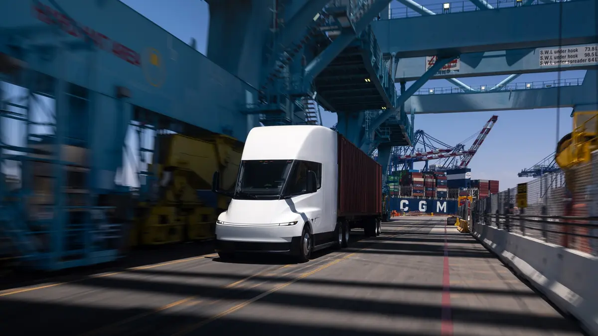 Le Tesla Semi arrive officiellement en Europe en septembre&nbsp;!