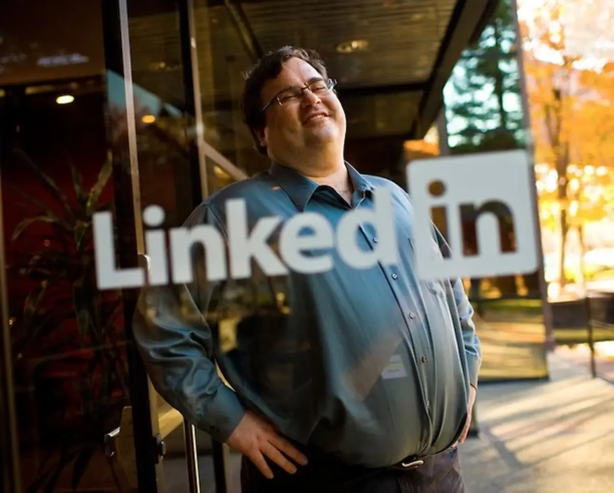 כאשר המייסד השותף של Linkedin מודה (בקושי) שעיצוב השירות "מטריד"