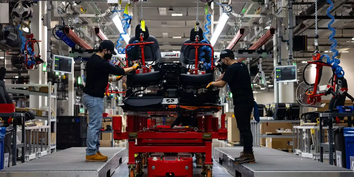 Trimestre record pour Tesla et l'usine européenne prête à produire !