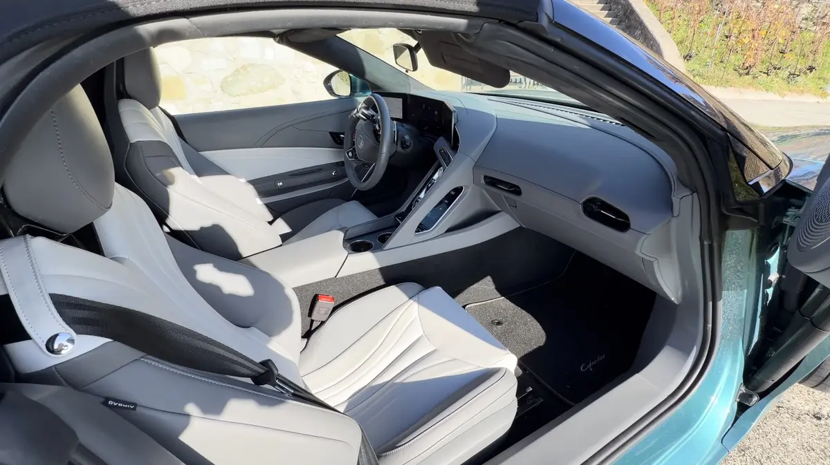 Essai MG Cyberster Propulsion&nbsp;: un cabrio de 340 ch avec 0 malus et 100% fun&nbsp;!