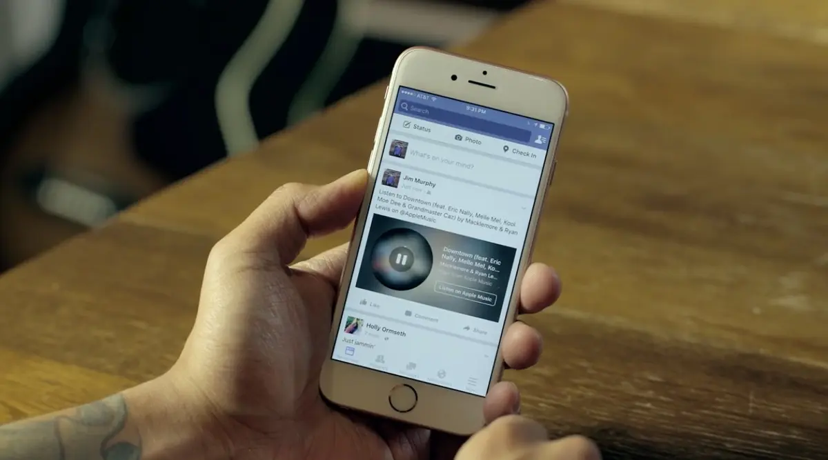 Facebook va proposer des extraits musicaux d'Apple Music, iTunes et Spotify