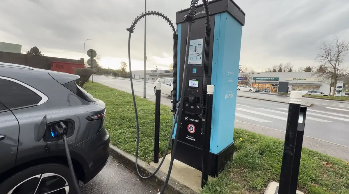 Essai MG S5&nbsp;: ~30 000&euro; pour un SUV &eacute;lectrique complet, imbattable&nbsp;?