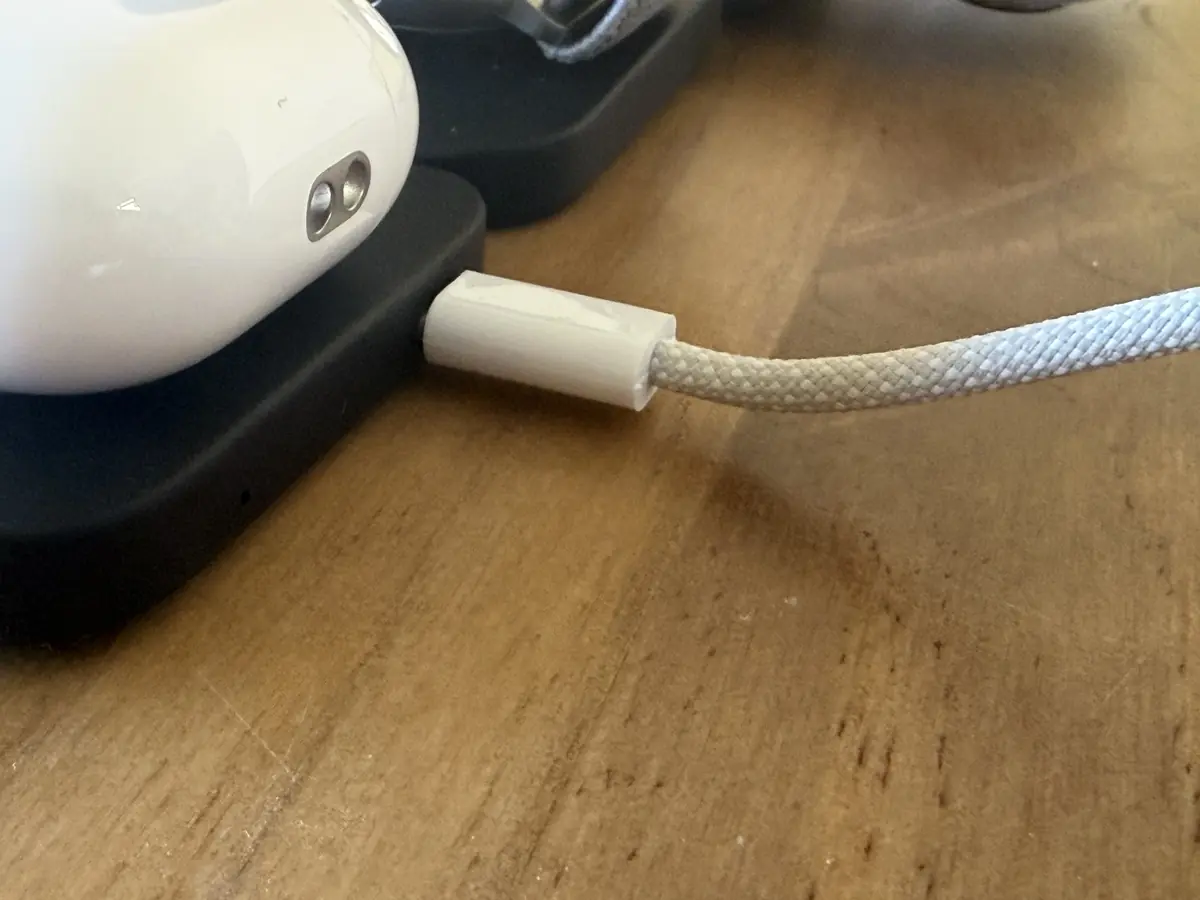 Test du Kuxiu X55 Turbo&nbsp;: le chargeur sans fil 3-en-1 Qi2.2 qui coche toutes les cases