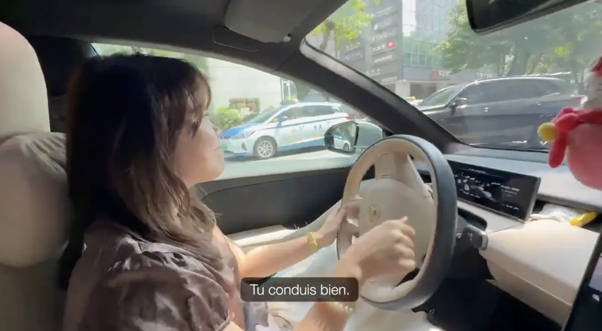 3mn pour charger sa voiture&nbsp;? J'ai test&eacute; le "Swap" de batterie en Chine&nbsp;: finalement, pas si mal&nbsp;?
