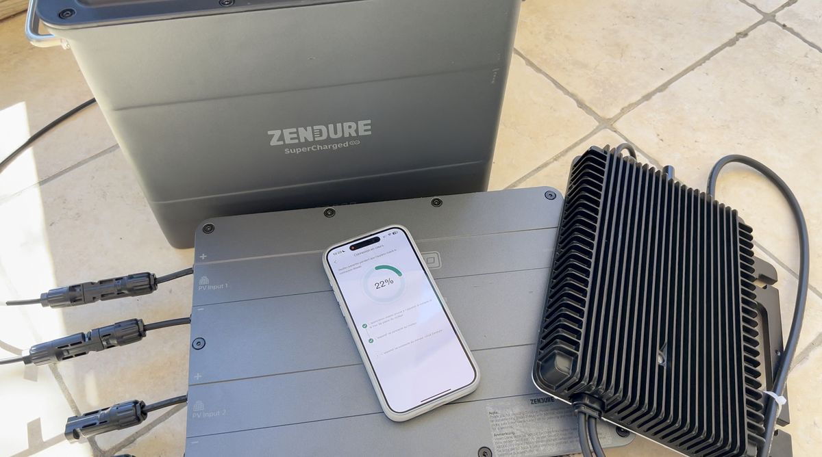 Test Zendure SolarFlow (Hub 2000 + batterie AB2000) : le kit solaire avec batterie enfin rentable ?