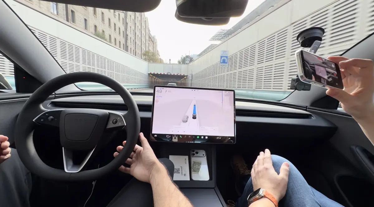 Une Tesla FSD 100% autonome à Marseille ? On a testé ! (et c'est bluffant)