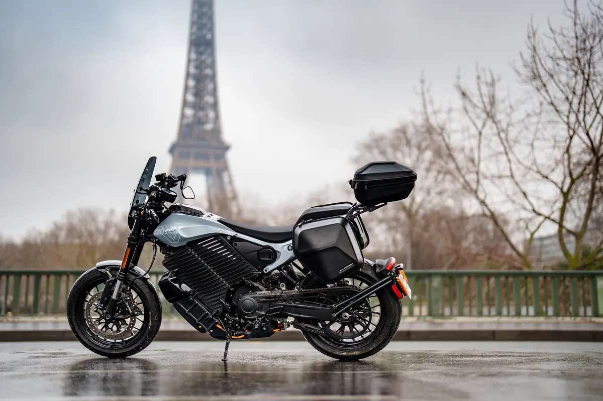 &Agrave; presque -50%, la Harley Davidson &eacute;lectrique Limewire One est enfin &agrave; son bon prix&nbsp;!
