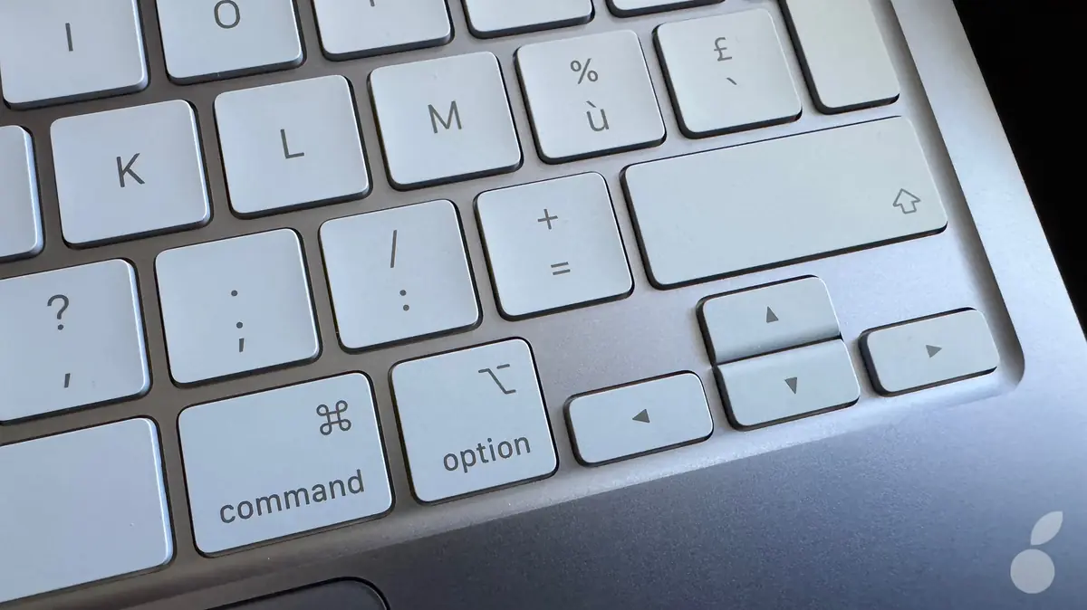 Franchement cet indigo varie entre le bleu, le violet, le gris&nbsp;!