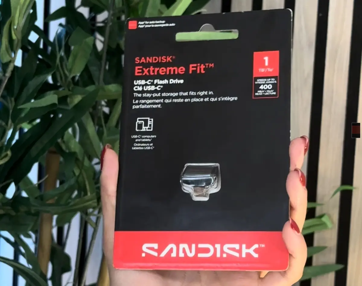 Petit test de la clef SANDISK Extreme Fit&nbsp;: 1To &agrave; accrocher dans l'USB C du MacBook&nbsp;!