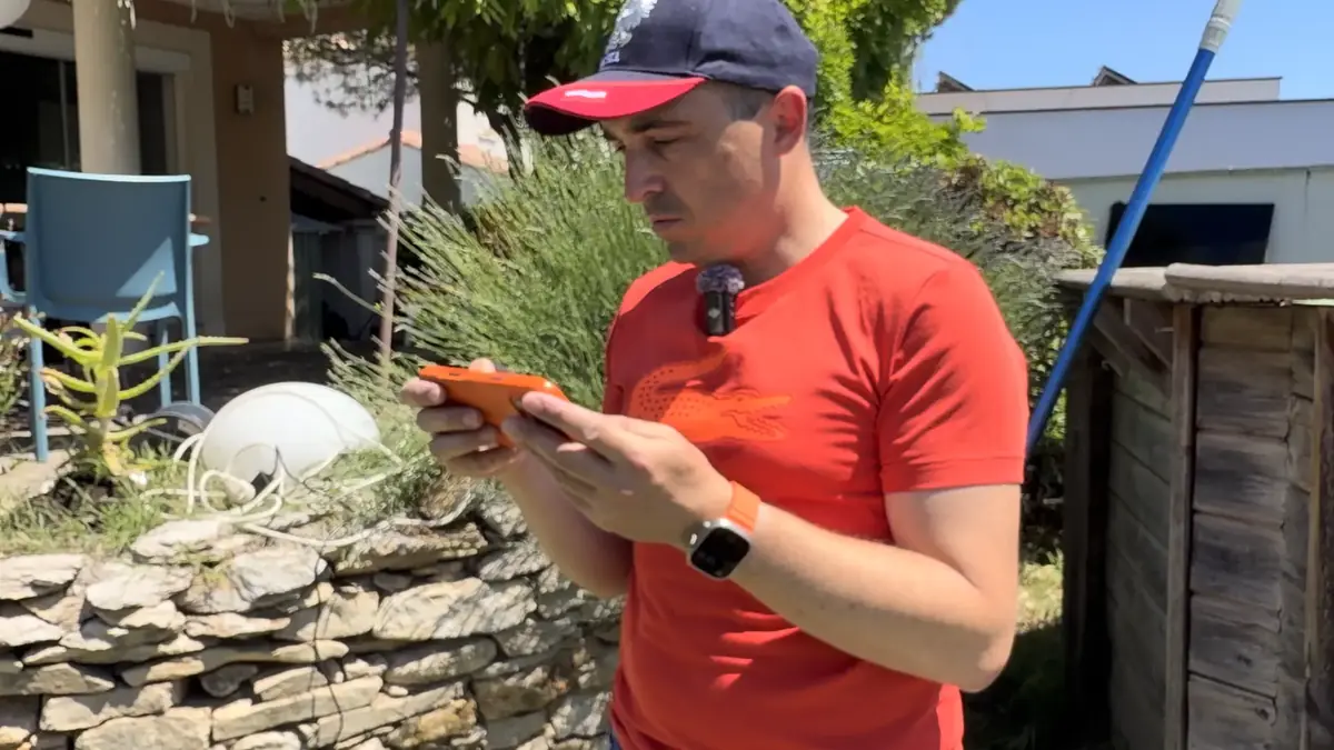 Test Eufy C15&nbsp;: le premier robot-tondeuse d&rsquo;Anker peut-il convaincre&nbsp;?