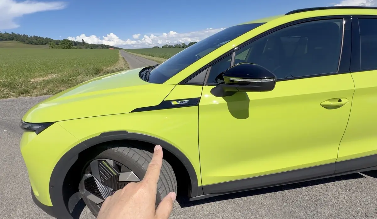 Essai Skoda Elroq RS sur 2000 km&nbsp;: autonomie, vacances et off-road&nbsp;!