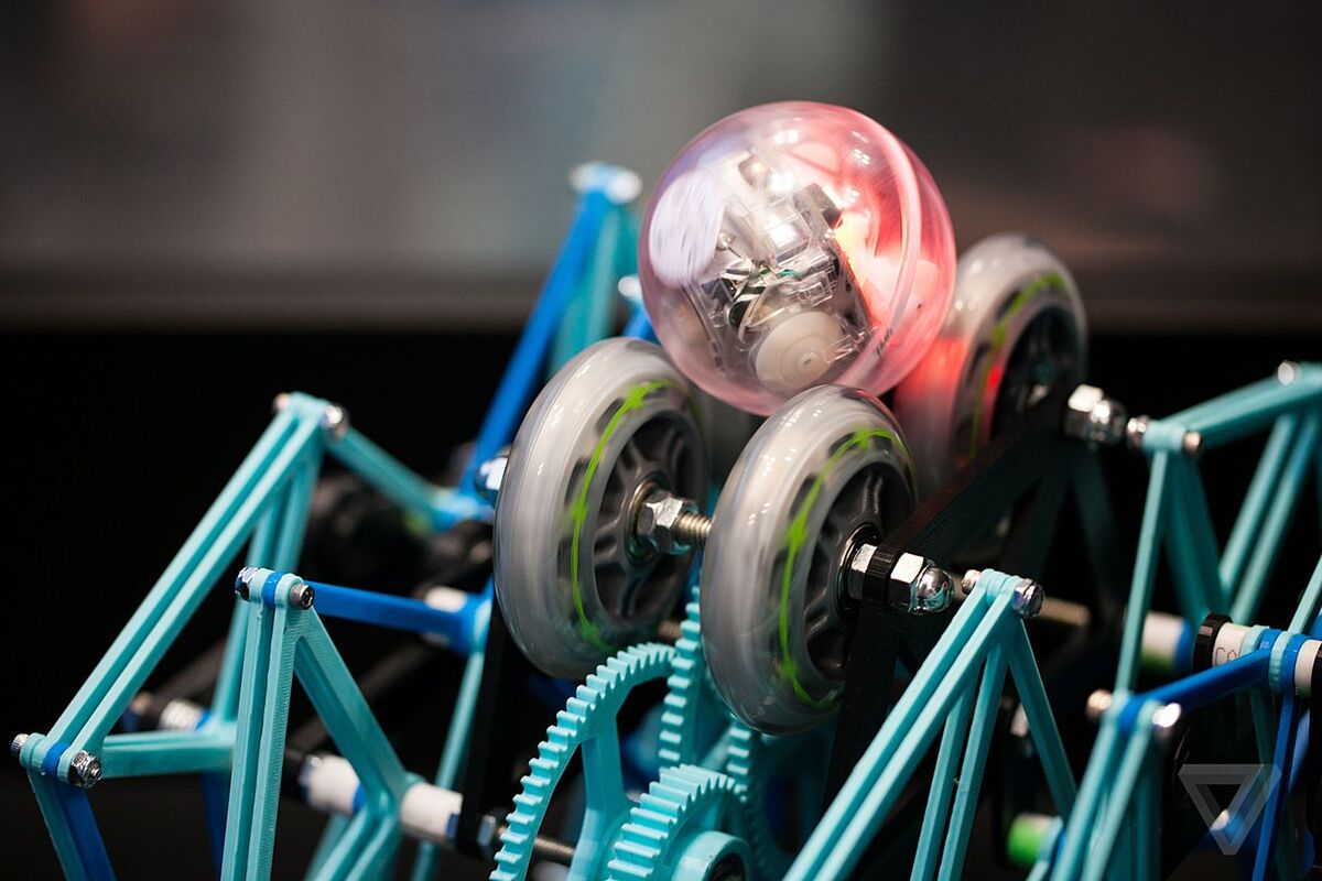 Sphero présente SPRK+, une nouvelle balle robot plus résistante