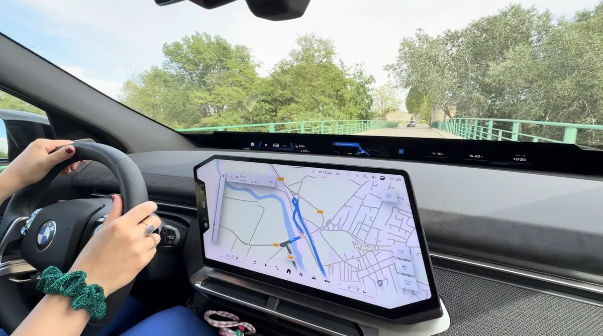 Test des écrans BMW 2026 (iX3, i3...) : une vraie révolution ?